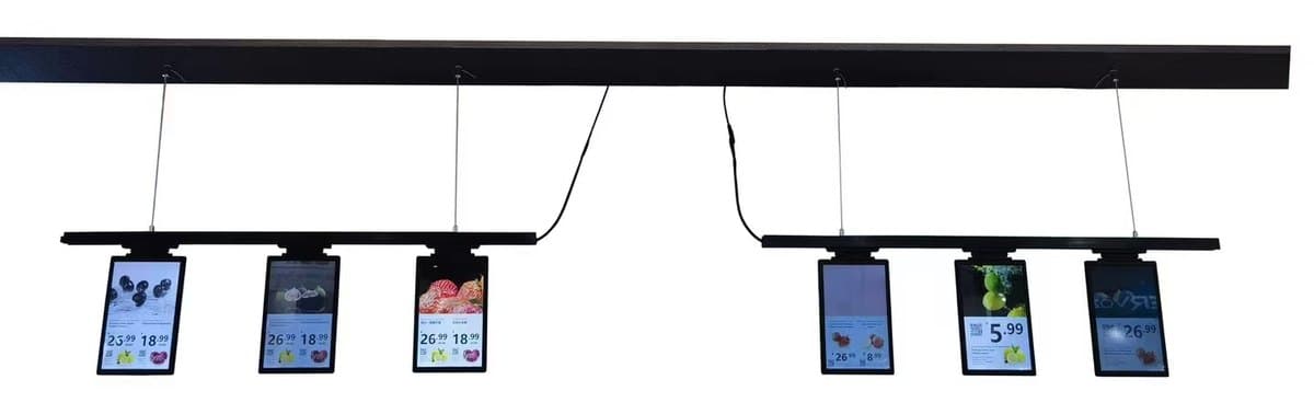 Hanging dynamic display screens on a rail