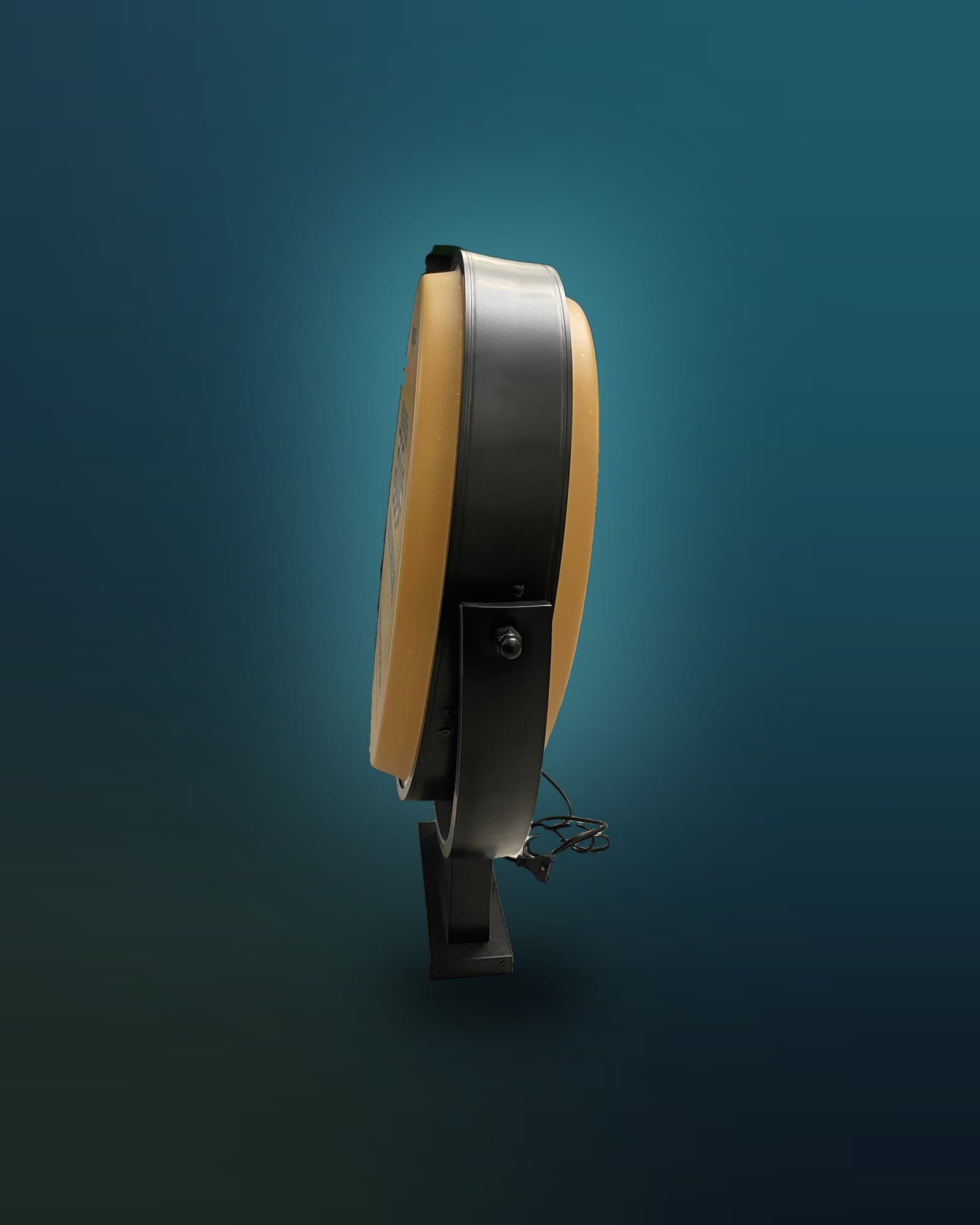 Orbit 17 side profile showing the 5 inch depth and pivot cradle
